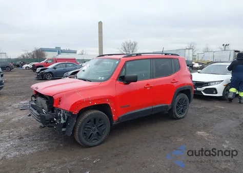 2018 Jeep Renegade Upland Edition 4X4 из США, поврежденный, VIN ZACCJBABXJPH84219